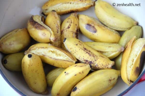 Cooked baby bananas