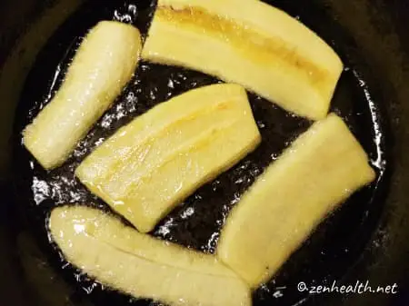 frying plantain slices